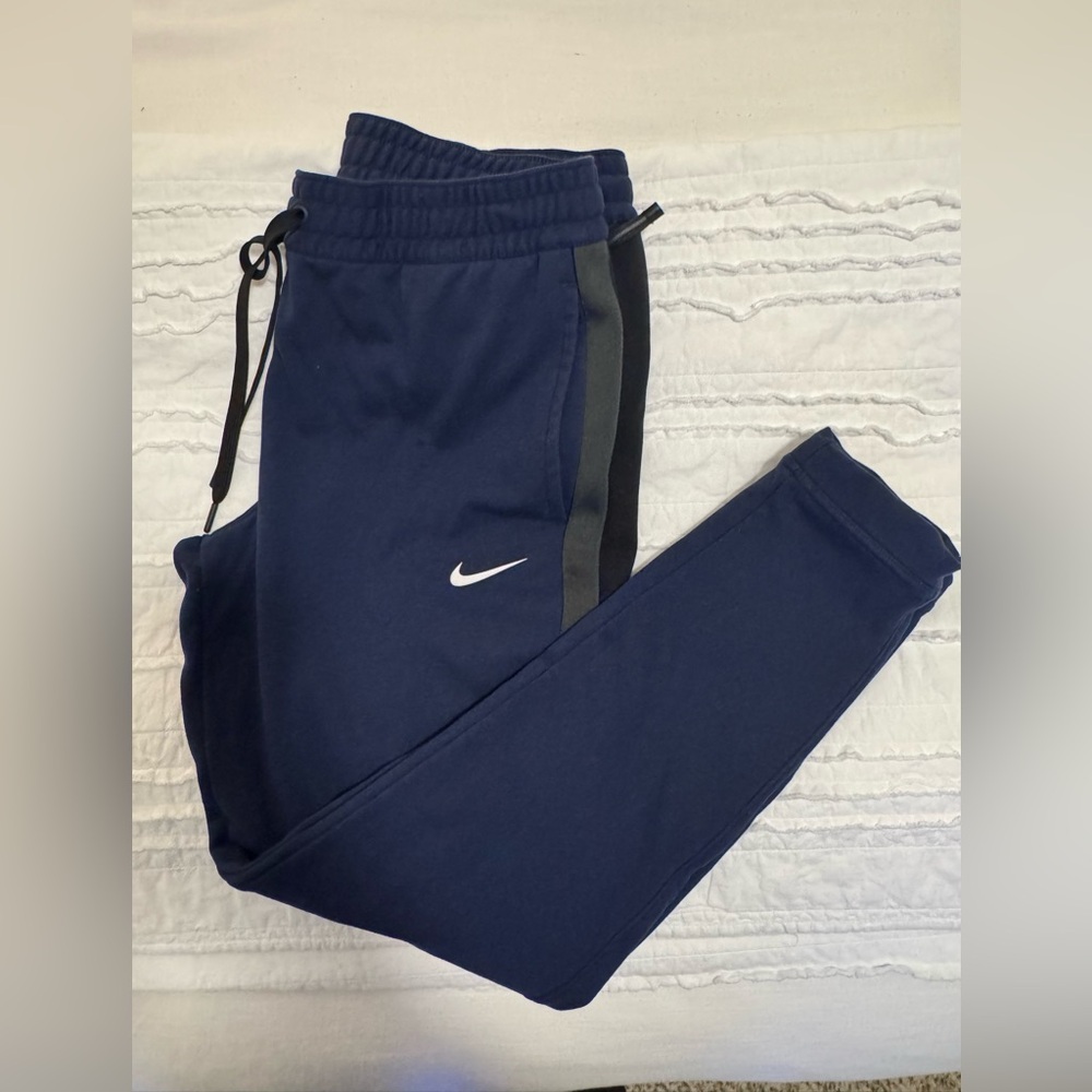 Nike Therma-Fit Joggers